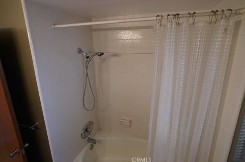 2766 Lizbeth Ave, Anaheim CA  92806-4831 exterior