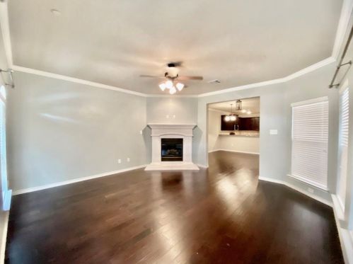 4288 Kiowa Dr, Carrollton, TX 75010-3302