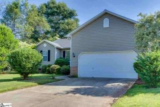 3 Tanaga Ct, Greenville, SC 29605-6071
