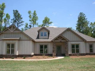 34 Deer Creek Run, Moreland, GA 30259-2827