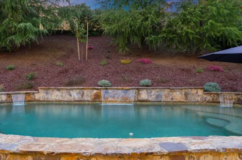 2017 Medici Way, Folsom CA  95762-4154 exterior