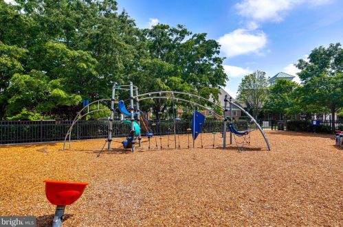 8142 Westside Blvd, Fulton MD  20759-2587 exterior