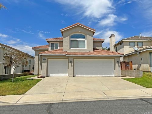 31240 Slate St, Mountain Home Village, CA 92359-1363