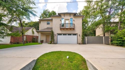 513 Tallow Dr, Conroe, TX 77385-9537