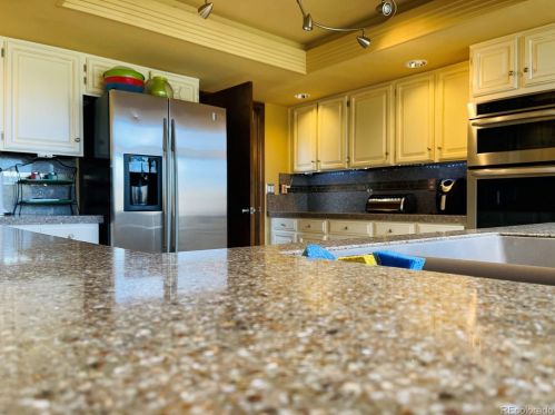 5940 Akron Cir, Englewood CO 80111-5216 exterior