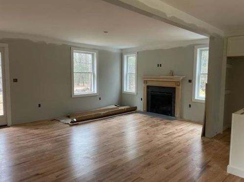 42 Colcord Rd, Barrington, NH 03825-4300