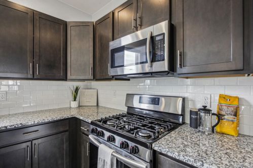 1540 Elmwood Pl, Denver CO  80221-3223 exterior