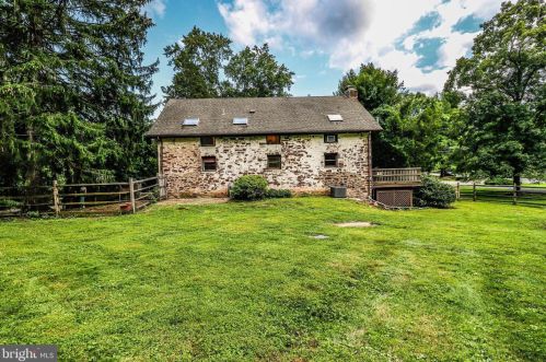 248 Upper Fry Rd, Trenton NJ 08628-2734 exterior