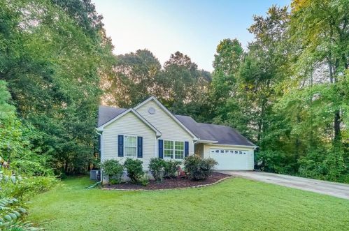665 Courthouse Park Dr, Temple, GA 30179-2458