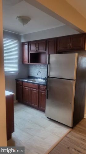 6801 17th St, Philadelphia PA  19126-2732 exterior