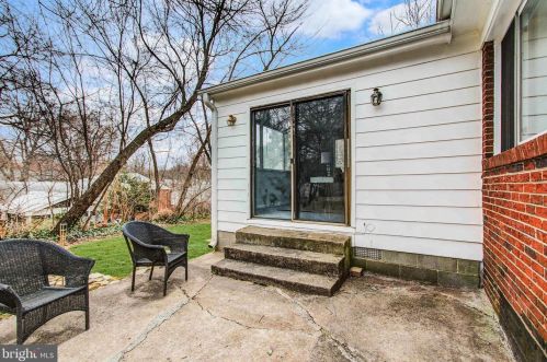 1601 Sanford Rd, Silver Spring MD 20902-4007 exterior