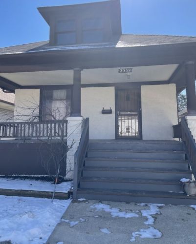 2539 Birdsall St, Dixmoor, IL 60406-1739
