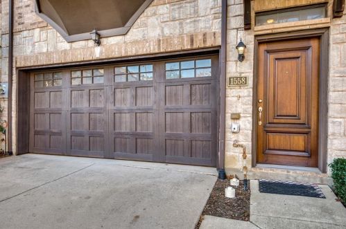 1558 Biltmore Ln, Irving TX  75063-3503 exterior
