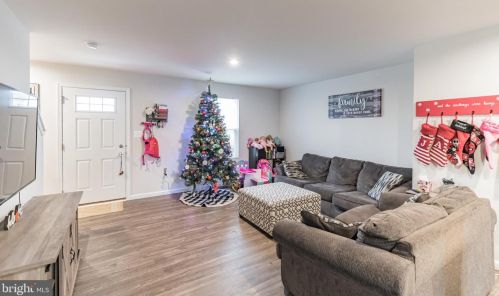 2187 Mallard Ln, Locust Grove, VA 22508-3126