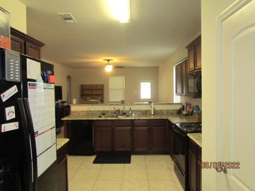 1910 Fairbanks Dr, Princeton TX exterior