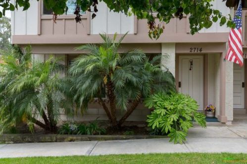 2714 Via Cardel, Carlsbad, CA 92010-1378