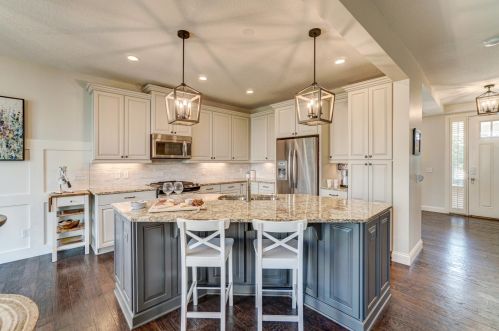 11773 Harvest Path, Saint Paul, MN 55129-7808