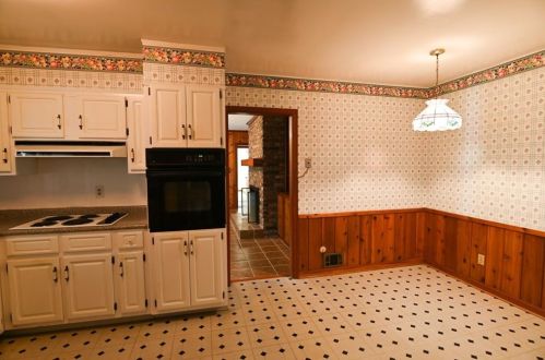 3446 Hazelwood Dr, Atlanta GA  30345-2145 exterior