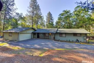 5915 Silverleaf Dr, Michigan Bluff, CA 95631-9690