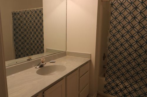 470 Minnesota Cir, Carol Stream IL  60188-9218 exterior