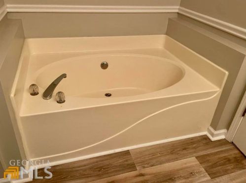 124 Ashland Dr, Stockbridge GA  30281-1769 exterior