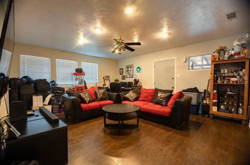 6326 Mc Cartney Ln, Garland TX 75043-5934 exterior