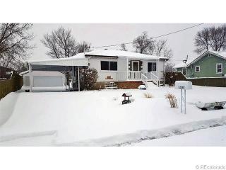 1335 Knox Ct, Denver CO  80219-3929 exterior