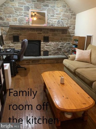 2852 Baltimore Pike, Hanover PA 17331-9643 exterior