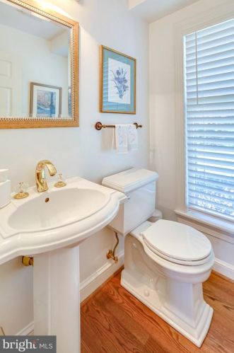 611 Cpe Mckinsey Dr, Severna Park MD 21146-4058 exterior