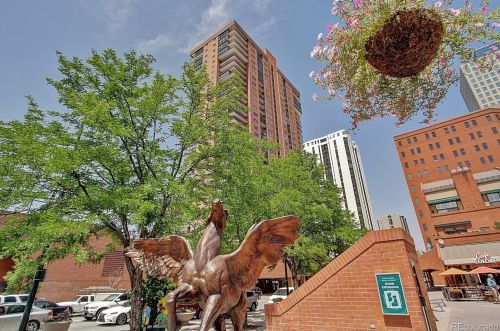 1551 Larimer St, Denver CO  80202-1601 exterior