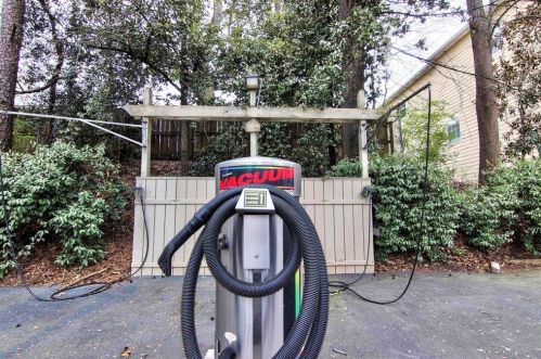 1150 Collier Rd, Atlanta GA  30318-0407 exterior