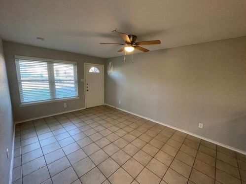 738 Lisa Ln, Cedar Hill, TX 75104-1776