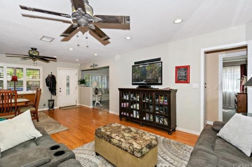 766 Spruce St, Riverside CA  92507-3039 exterior