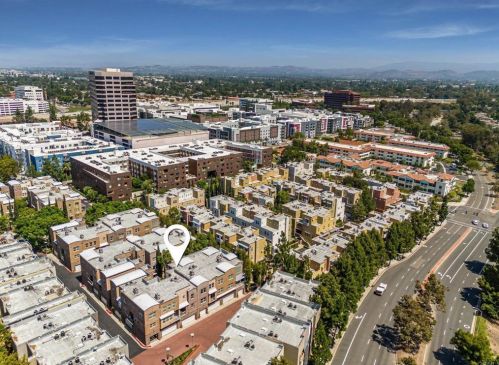 252 Jeanette Ln, Santa Ana CA  92705-6016 exterior