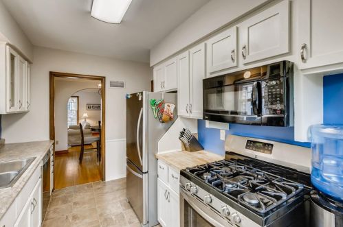 249 Bernard St, Saint Paul MN  55118-1552 exterior