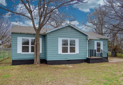 3004 Miller Ave, Fort Worth, TX 76105-5048