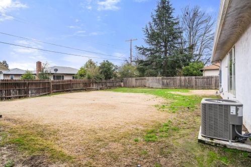 532 Gerard Dr, Lodi, CA 95242-2474