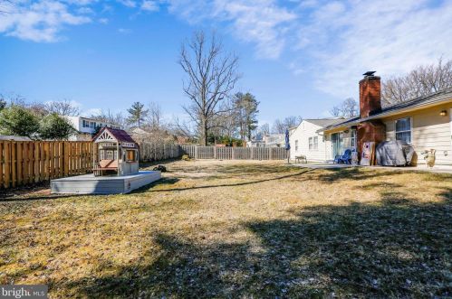 2800 Bel Pre Rd, Silver Spring MD 20906-2316 exterior