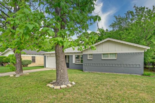 6607 Atha Dr, Dallas, TX 75217-5682