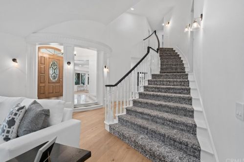 780 25th St, Upland CA  91784-1109 exterior