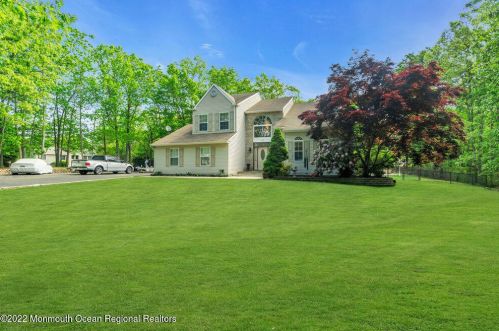 195 Gomberg Ave, Jackson Twp, NJ 08527-1164