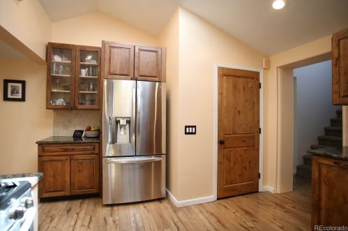 6010 4 Ave, Denver CO 80226-1802 exterior