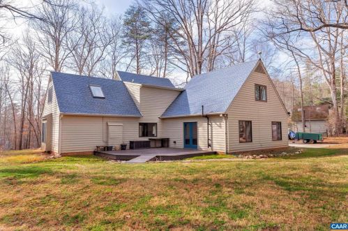 920 Quail Ridge Cir, Earlysville, VA 22936-9593