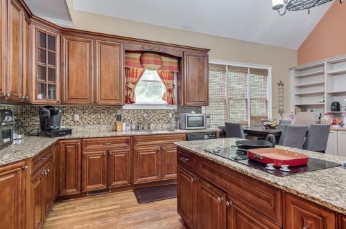 2305 Lochinver Ln, Conyers GA  30094-6852 exterior