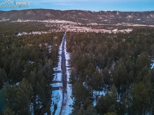 1339 Midland Ave, Woodland Park CO 80863-3118 exterior