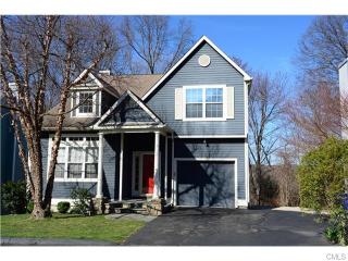 15 Linden Hts, Norwalk, CT 06851-1552