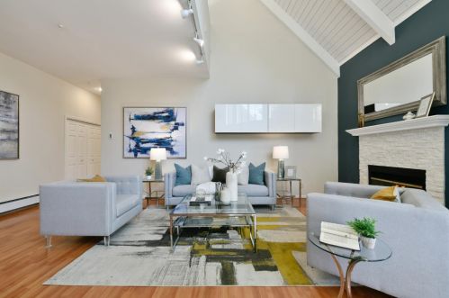 443 College Ave, Palo Alto, CA 94306-1525