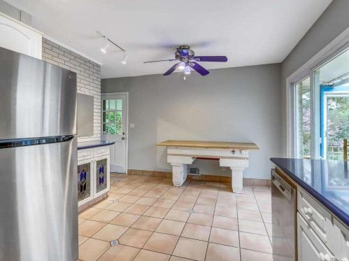 2185 Medfield Trl, Atlanta GA  30345-3009 exterior
