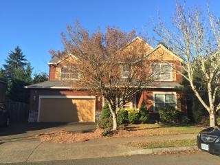 14615 Hemmen Ave, Happy Valley, OR 97015-5404