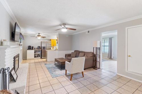 4229 Burning Tree Ln, Garland TX 75042-4607 exterior